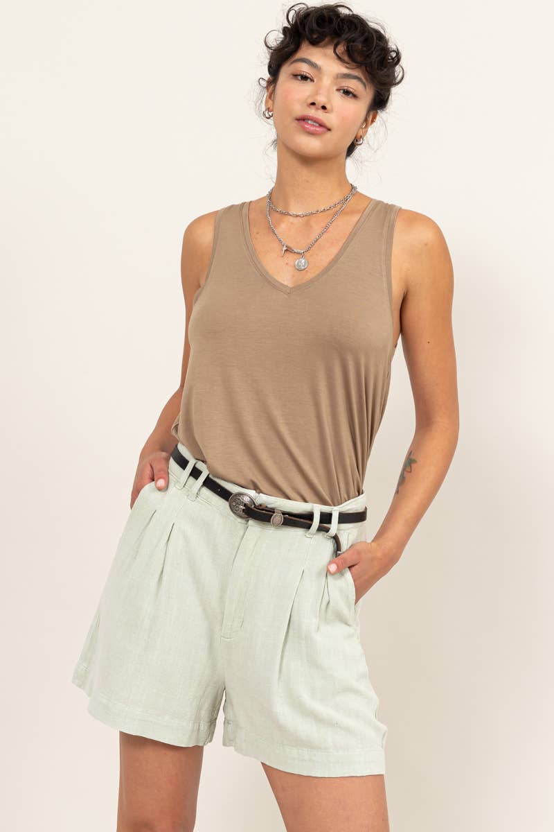 V-Neck Tank Top MOCHA