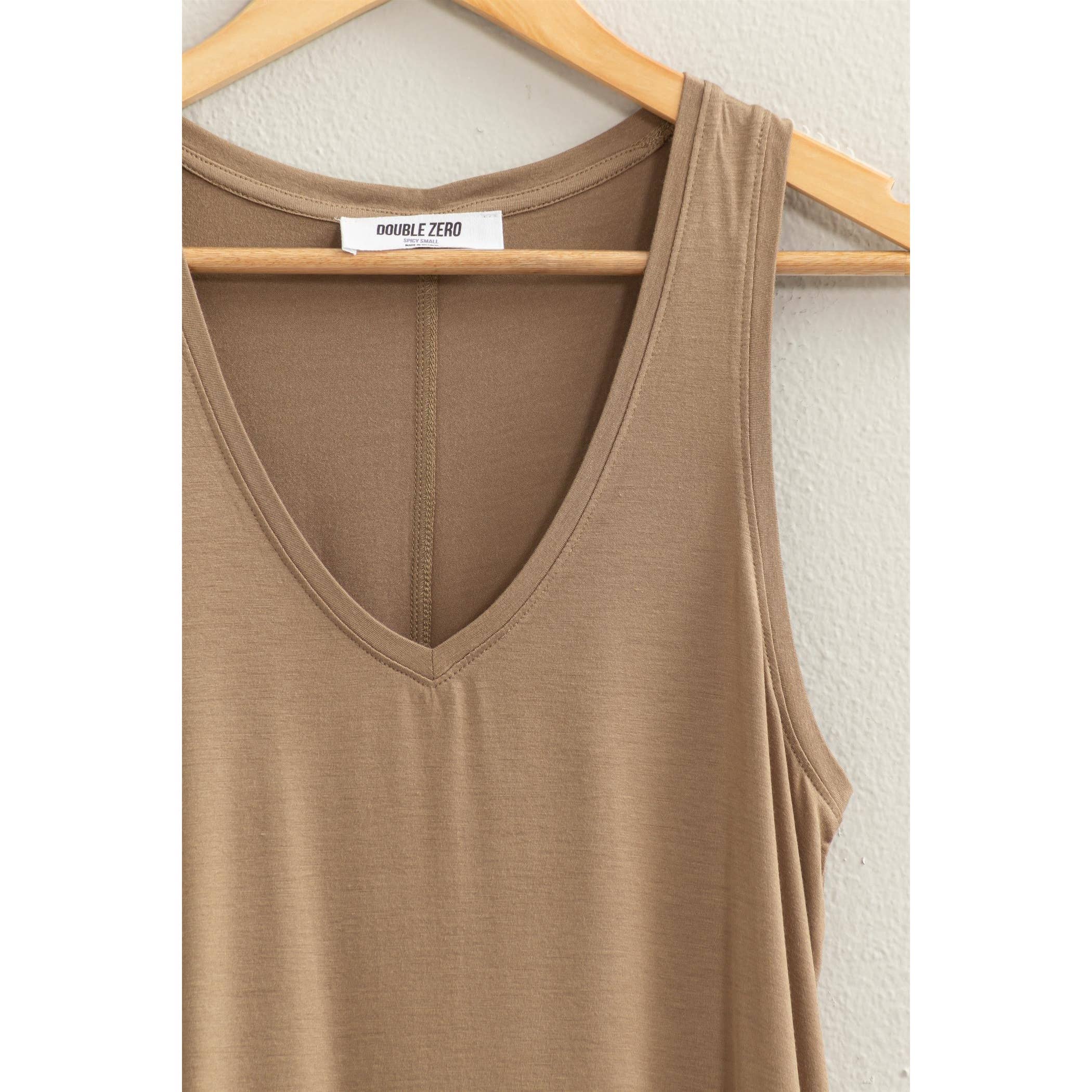 V-Neck Tank Top MOCHA