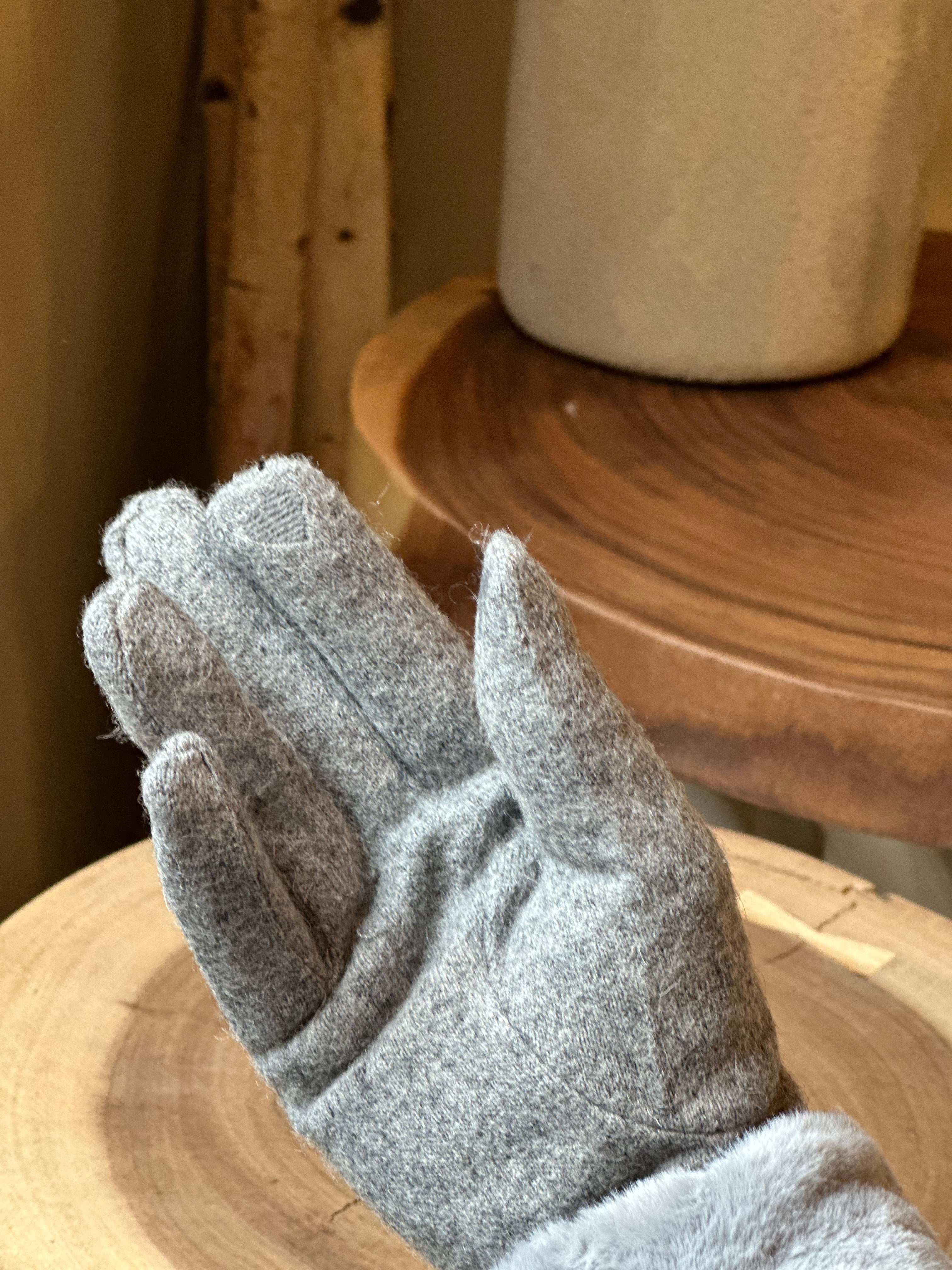 Windproof Wool Blending Gloves GREY